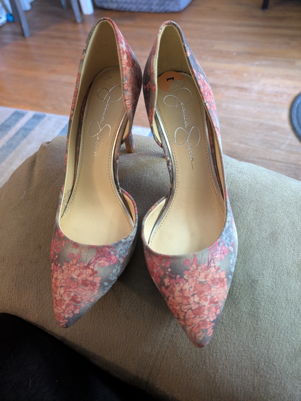 Jessica Simpson Pink Floral Pointed Toe Heels
